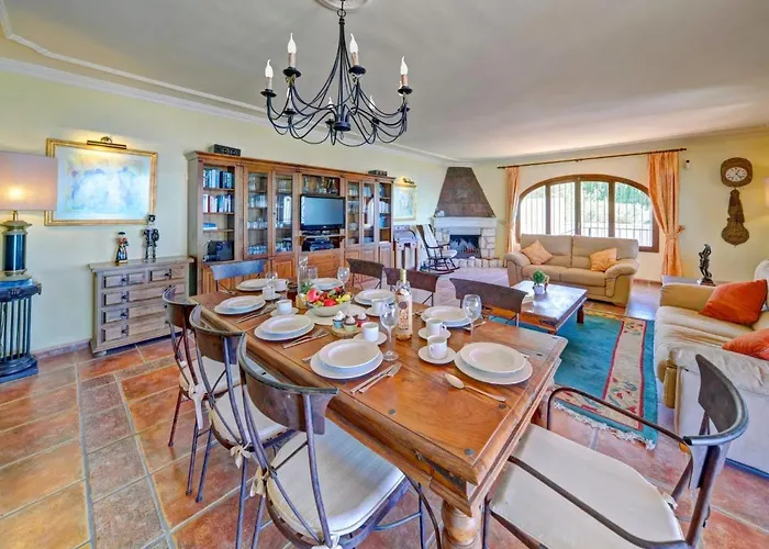 Flora Mar By Interhome Willa Calpe