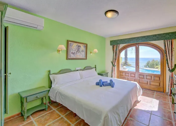 Flora Mar By Interhome *