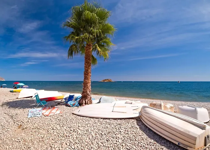 Flora Mar By Interhome