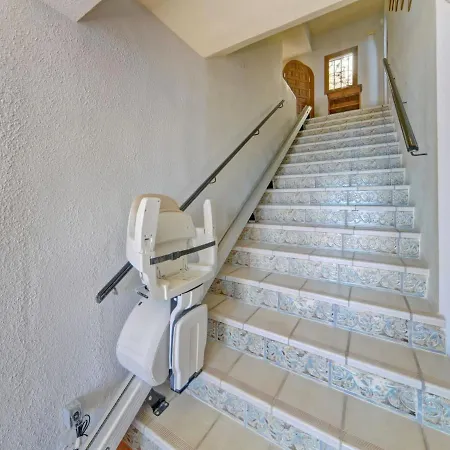 Flora Mar By Interhome * カルプ